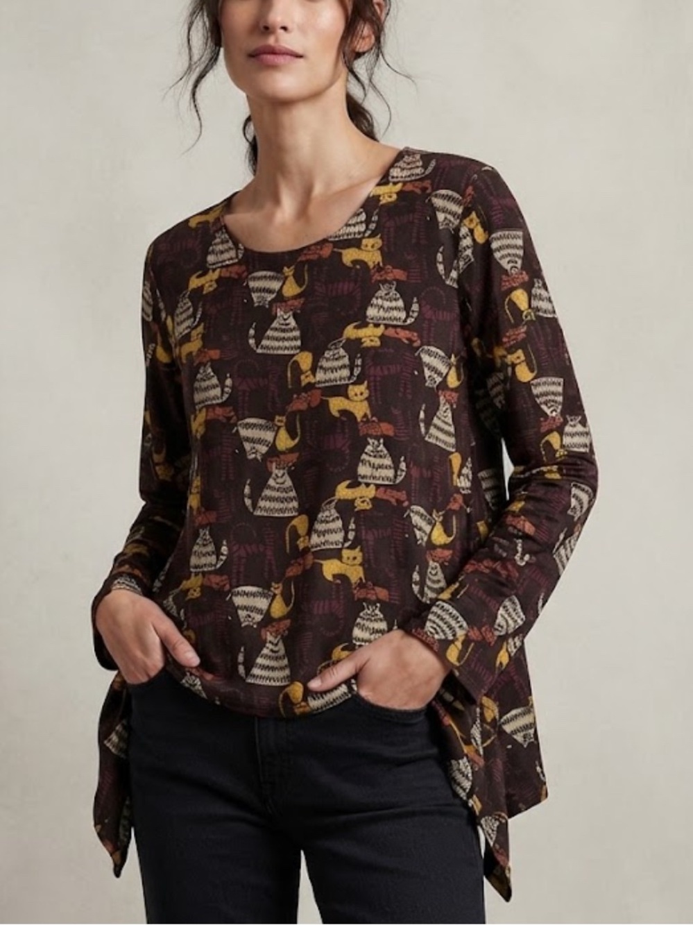 Long-Sleeve Cat Lady Printed Asymmetrical Scoop Neck Tunic Top Size Large